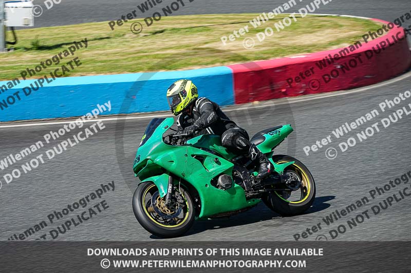 enduro digital images;event digital images;eventdigitalimages;mallory park;mallory park photographs;mallory park trackday;mallory park trackday photographs;no limits trackdays;peter wileman photography;racing digital images;trackday digital images;trackday photos